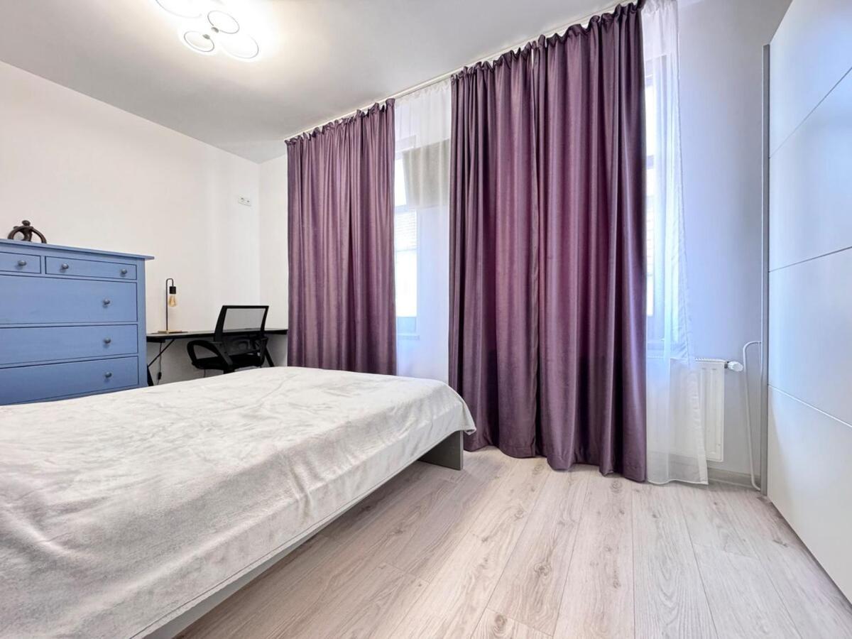 In A Historic Center Of Apartament Brașov